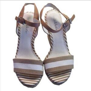 Kelly & Katie Sandals Size 6